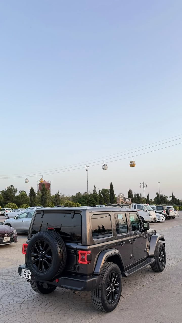 جێب رانگلەر. 
٢٠٢٢
فول مواسفات 
کلین تایتل
٦پستن 
٤٥مایل
***********
سعر 
٣١١ وەرەقە  مەجال
