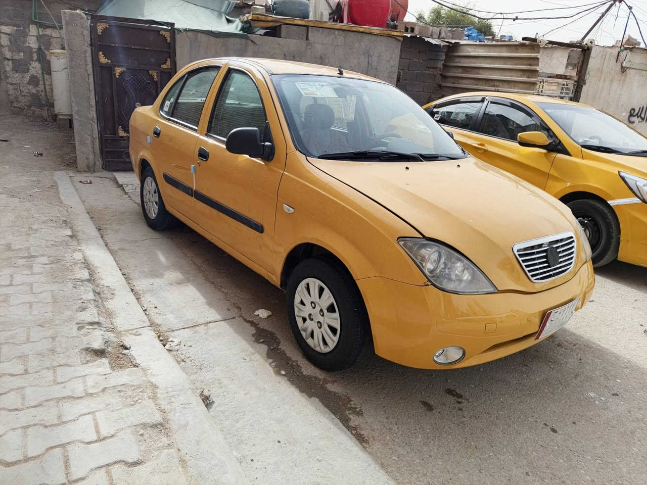 تحيه طيبه السلام عليكم 
طيبه  2016 بيها خشم البنيد مصبوغ
كير محرك مكفول 
تبريد حداديه جديد 
جام كهرباء 
كهربائية فول شغله 
دوشمه 
خير من الله مال عيشه 
انكر سلف اطلع وين يعجبك 
رقم بغداد دولي باسمي تحويل مباشرة 
يوم مصفره هيئة  
37وبيها مجال
إي استفسار 
***********
مكان بغداد الامين ثانيه
