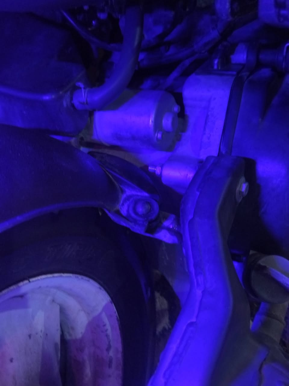 سلام عليكم ماكس منغولي البيع صارله 3اشهر من نازله ختم واحد مستعجل عل بيعته الشراي يراسي خاص


**إذا كنت صاحب هذا الإعلان وتريد حذفه لأي سبب، رجاءا أرسل رسالة إلى الدعم الفني**