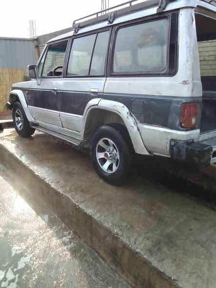 سلام عليكم سياره كالوبر اللبيع مكينة ففتي ثنين ونص ولا تنقص ولا تبخر رقم بغداد نكليزي جديد رقمي للاتصال ***********
