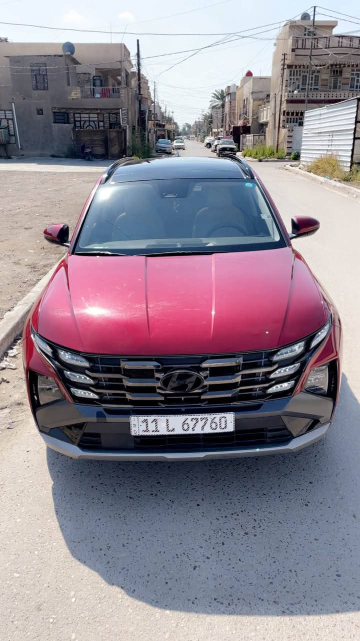 السلام عليكم 
هيونداي توسان هايبرد موديل ٢٠٢٥ جديدة جدا وارد امريكي ايرباكات كلها سليم فول مواصفات للاخير  ضرر جانبي وصور الحادث وحتى السونر موجود رقم بغداد تحويل مباشر 
المواصفات
- [ ] بصمة
- [ ] بانوراما 
- [ ] داخل جلد 
- [ ] مقاعد الامامية كهرباء 
- [ ] مقاعد الامامية تدفئة وتبريد
- [ ] اربع كاميرات
- [ ] لايت والبك لايت زينون
- [ ] باب الصندوق كهرباء 
- [ ] السعر ٢٢٥$ وبيها مجال ان شاءالله 
- [ ] مكان السيارة بغداد الشعب
- [ ] للاتصال *********** بغداد, العراق
