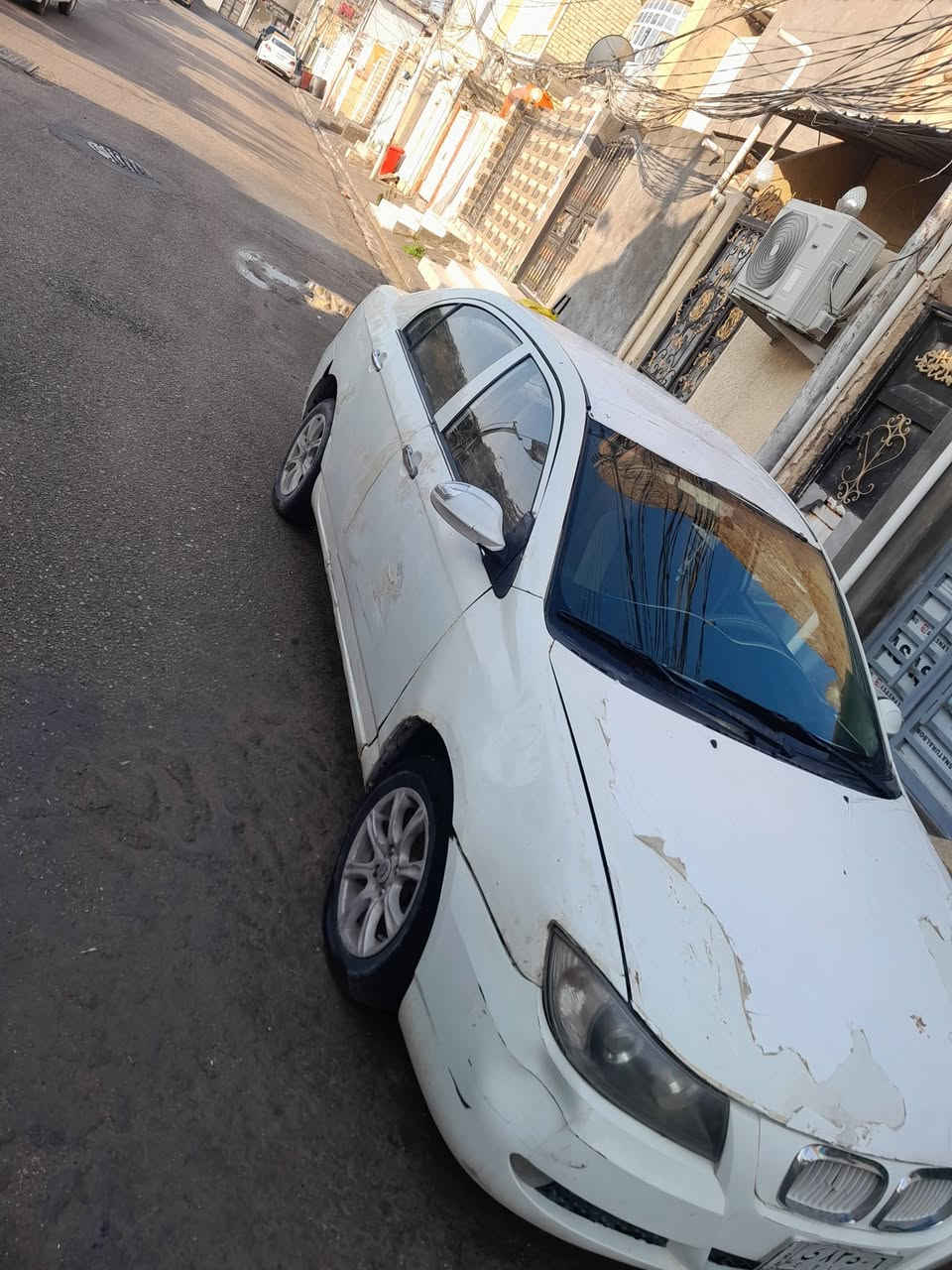 ليفان 2013 حجم 620 كير عادي رقم بغداد سنويه منتهيه مال مصرف وماندل راعيها ماعليها حجز بالشارع فقط حجزها بالمصرف موجوده بالنجف جاهزه من كير محرك وتبريد سعرها 25 وبيها مجال   ***********
