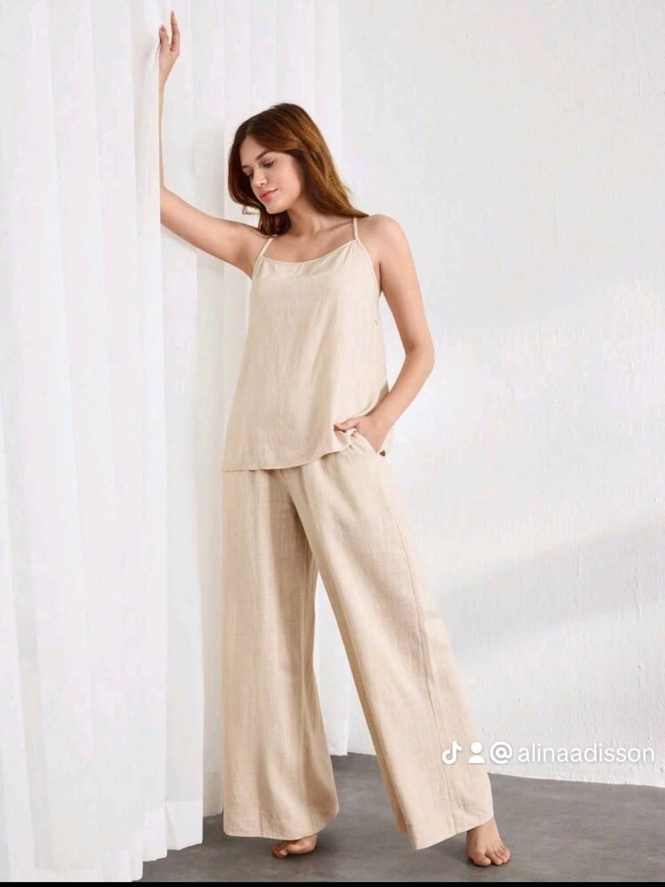 صباح الخير شكرا على الإضافة🌹♥️ ملابس شي ان جديد واسعار ارخص من سوك وخامه تجنن ♥️😍


**إذا كنت صاحب هذا الإعلان وتريد حذفه لأي سبب، رجاءا أرسل رسالة إلى الدعم الفني**