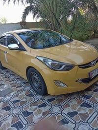 النترا • ديالى كنعان • ورق