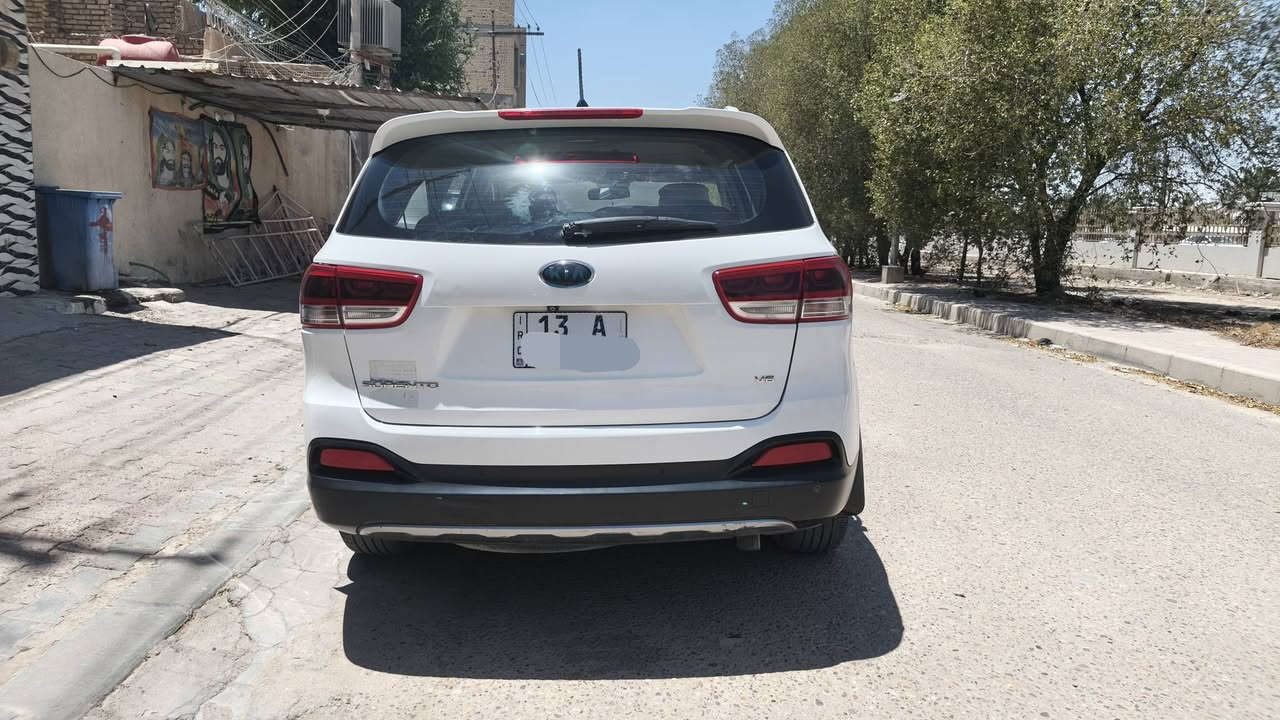سورنتو موديل18خليج محرك 3600للبيع مو للمراوس السيارة مكفولة كفالة محرك وكير وحدادية بيها بارد بلبنيد وبارد بلصندوق السيارة بأسمي السنوية نافذة لغاية 2030رقم ميسان نكليزي شرط تحويل ثاني يوم السونار مرفق مع الصور تفاصيل أكثر خاص أو الاتصال على رقم الهاتف***********
