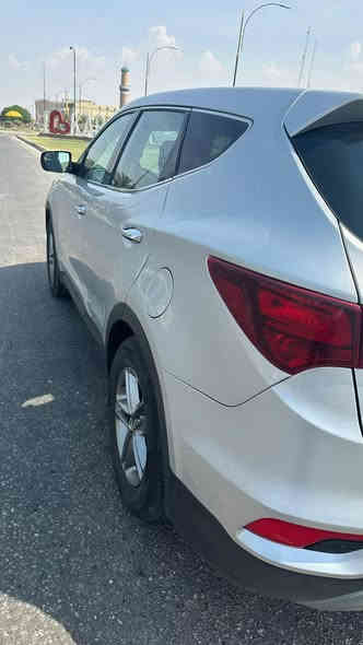 هونداي
سنتافيا 2018
حادث موضح بلصور
جاملغ خلفي وامامي
بجم كبس
بدون ايرباك
محرك 2400
جاهزة من كلشي
كير محرك حدادية مابيها اي نقص
ماشية 91 الف 
***********
السعر 158 ورقة
