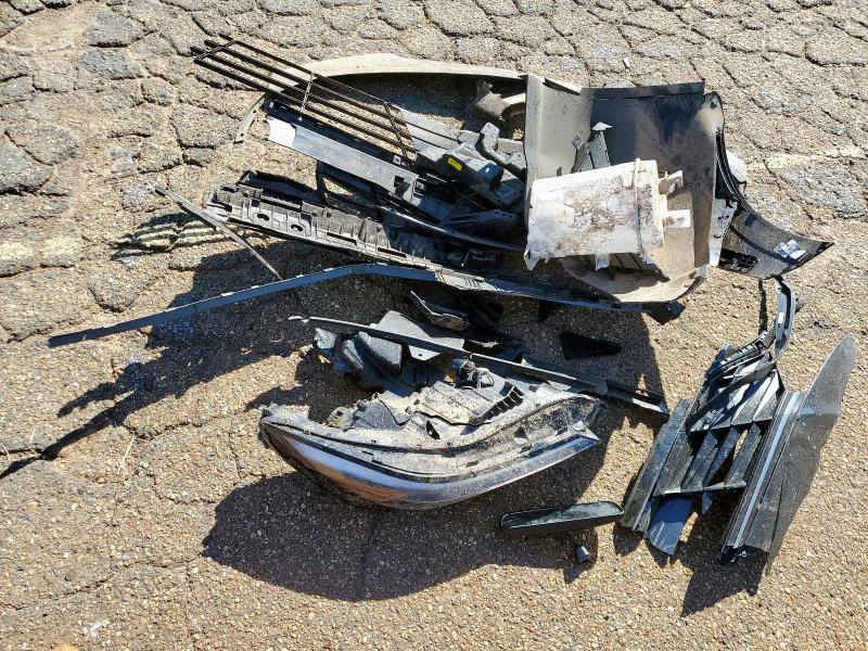 السلام عليكم... من رخصة الادمن
اذا معجبك المنشور اعبره الله يرزق الجميع. 
(((للبيع نقد فقط))) بدون مراوس
النترا 25 سبورت لون سلفر. تشتغل وتمشي. ماشيه 11 الف. حره باسمي.
السعر 110 $ بدون رقم وبدون تصليح على وضعها. مكانها الديوانيه.
التفاصيل.. ***********
