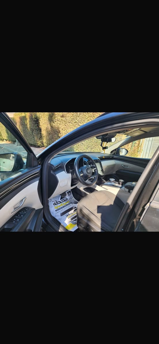 سلام عليكم للبيع توسان هايبرد 4x4 مواصفات بلو
سياره رقم بغداد الجديد تحويل ثاني يوم 

ماشيه 139 الف 

حادثه بنيد كلش حلو الحادث 

سياره نقص ما بيههه 

مكاني بغداد بسمايه 

رقم ***********امير 

سعر 175وبي مجال
