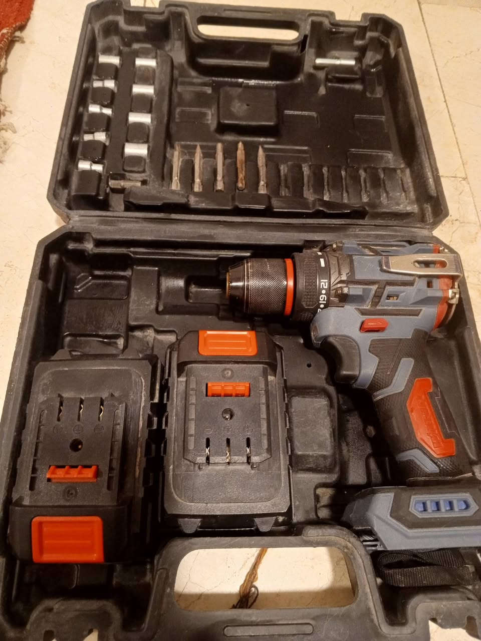 دريل ب45مكان حي النصر بغداد الدريل شغال بس نقص بطاريات


**إذا كنت صاحب هذا الإعلان وتريد حذفه لأي سبب، رجاءا أرسل رسالة إلى الدعم الفني**