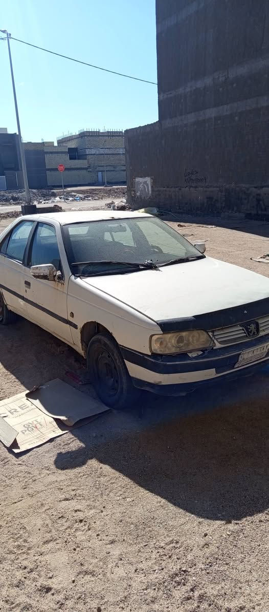 للبيع بيجو 405 رقم بصره سنويه منتهيه تحويل ثاني يوم السعر 17  وبيها مجال  ***********
