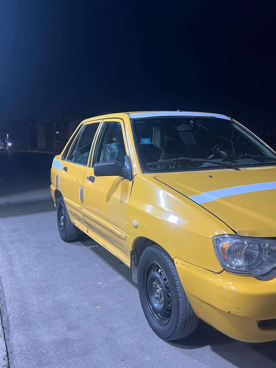 سلام عليكم  سايبه منغولي2012سياره خير من الله كير مكينه مكفوله السياره عليه تخم تاير جديد وعليه دوشما  وبيه تلحيضات بسيطه السعر(٢٥) وبيه مجال 
الاتصال(***********)
(***********)
وباقي التفاصيل موضحه بل صور.                         عنوان بغداد جديده
