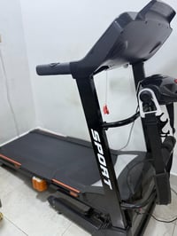 جهاز جري نظيف ١٠٠% مع جهاز تكسير شحوم ويصير جبلي قفله ٣٠٠ للأستفسار ال...