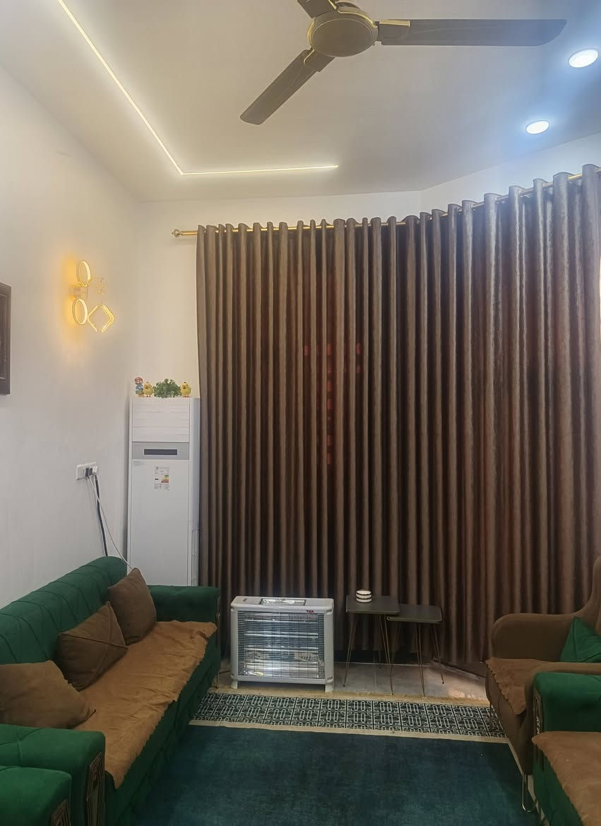 دار للبيع طابو صرف المساحه 100 م حي الموضفين مقابل حي الصحفيين الاستفسار الاتصال ***********
