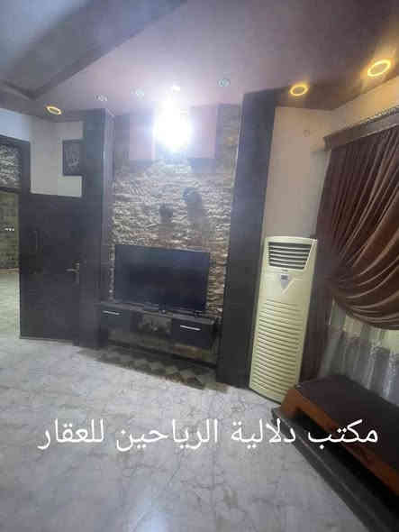 🌹.     السلام عليكم.    🌹

 🏠     #دار__للبيع   🏠

🌄🌅 #فضلا_وليس_أمرا_تابع_الصفحة_ليصلك_كل_جديد

🌐#الموقع : #موقع_راقي_جدا

🟥🟥#الدلالية____بذمة__الطرفين

#الحمزة الغربي ⬅️ حي مكصد ⬅️ قرب الثانوية 

🟩 التفاصيل 🔻🔻

🟦النوع : #طابو__صرف

🟦المساحة : 130 متر 

🟦البيت بناءه حديث ومتعوب علي 

🌌 البناء : طابوق ⬅️ والسقف صب كونكريت.

🌌 جميع الخدمات متوفرة 

⬅️⬅️التفاصيل   :👇

🌌🏞️ البيت متكون من طابقين 

♓♒. الطابق الاول يحتوي على  :

🌌 غرفة نوم عدد(  1 )

🌌 استقبال.

🌌 صالة

🟥 مطبخ

🚾 صحيات داخلية .

🚾 صحيات خارجية.

♓♓الطابق الثاني يحتوي على :

🌠غرفة نوم عدد ( 2 ).

🌠صالة 

🟥#لانسمح_بنسخ_المنشور
👇👇
🔚🔚 السعر  : علق تم يجيبك السعر خاص وبخدمتكم 
👇👇👇

للاستفسار اكثر يرجى زيارة مكتب دلالية الرياحين للعقار    

#الكائن الحمزة الغربي ⬅️ الحي العسكري ⬅️ ⬅️مقابل المدارس على شارع الحي العسكري مباشر  قرب مكتب الاخوين للانترنيت 
                         
                 أو 

  ☎️ الاتصال على الارقام الموجودة 

                         ***********. ☎️ واتساب 

                        ***********.  ☎️ واتساب 

                       ***********.  ☎️ واتساب 

☎️🌌للأعلان والترويج عن عقاراتكم يرجى مراسلة الصفحة أو مراسلة خدمة الزبائن واتساب. ***********☎️
