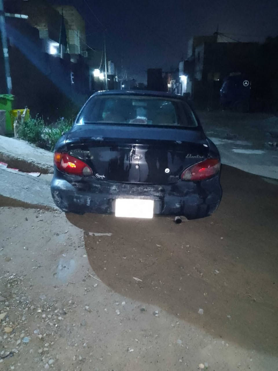 السلام عليكم النترا موديل 2000 السنويه 27 السيارة باسمي مكان السياره في النجف سعر 30 وبيها مجال نمرتها نجف ***********
