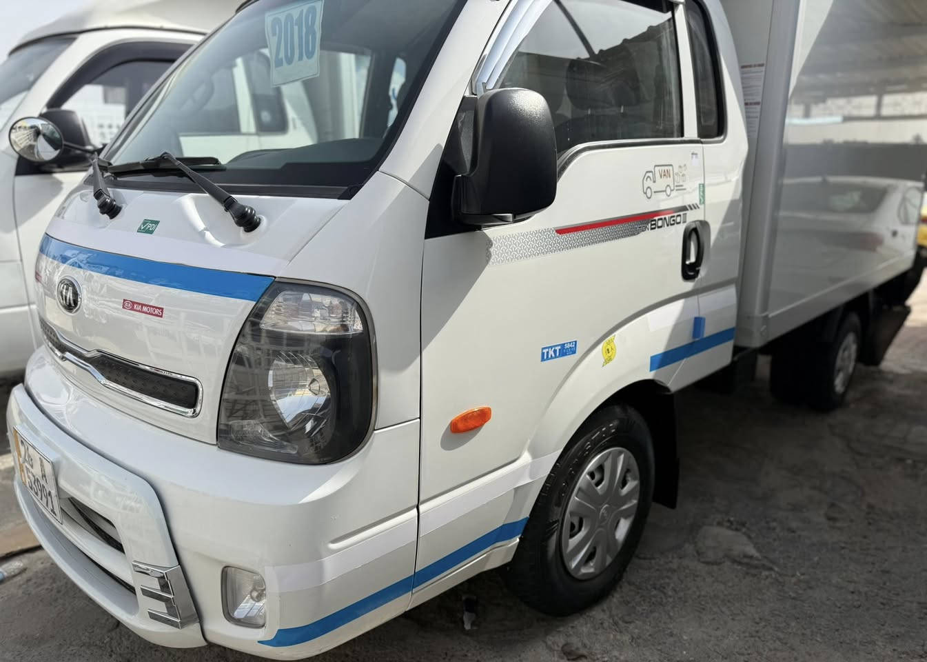 السلام عليكم كيا براد مسكر 2018
(تبريد تجميد 💯)سياره كفاله عامه
(حلقتين 2)سياره جاهزه بدون نواقص
(تبريد امامي خلفي 💯 دبل كمبريسر)
العنوان بغداد الاستفسار (***********)
