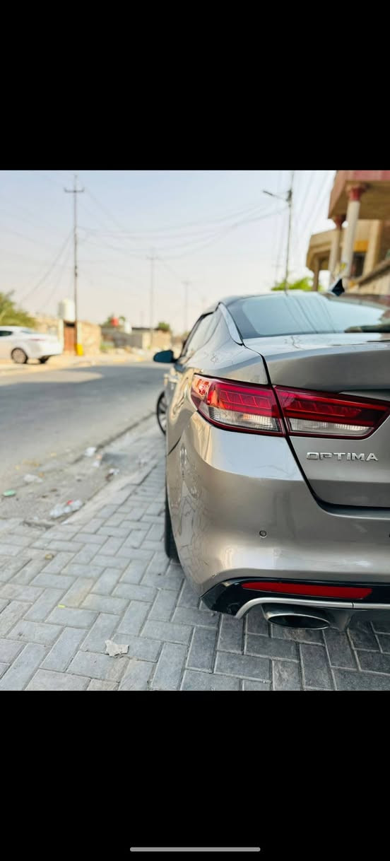 السلام وعليكم
اوبتمه 2018
وارد امريكي 
فول مواصفات اعله فئهSX
ضربتها ب امريكا جاملق جهت العبري ضربه بدون شواصي   وبل عراق جاملق الخلفي جهت سايق مصبوغه حزام لان تنته ما تنحسب بيها بارد 
مكينه 2400 تيربو GDl
تحكم ستيرن 
ستيرن رياضي 
خزن ميموري 
كشنات كهرباء 
كشنات تدفئه تبريد 
كشنات الخلفي تدفئه فقط
سايد بريك بصمه
تبريد قطعتين
تحديد مسار 
رادارات من كل جوانب
جنطه فتح ذكي 
سياره مسويلها اداما كامله مابيها نقص برغي 
مكينه كير خير من الله
سعرها 105 وبيها مجال  
 مكاني بصره قبله
 لتواصل ‏‪‪‏‪‪0788 429 7456‬‬‏
***********
