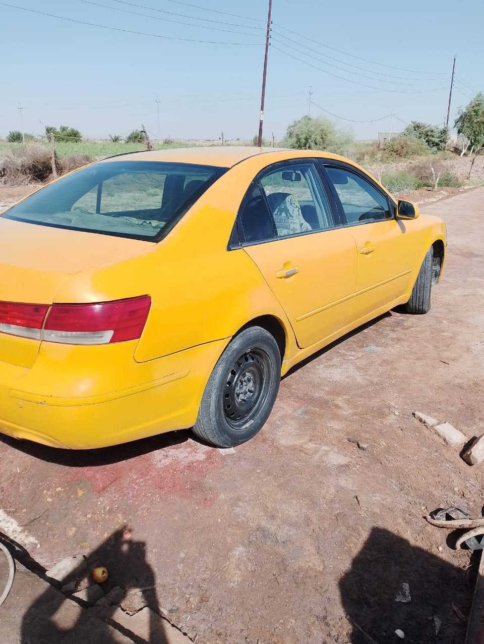 السلام عليكم ورحمه الله وبركاته سوناتا للبيع وارد امريكي حادث جاملغ خلفي رقم بغداد انكليزي بسمي السياره مصفره هيه وغرامات كهربائيات كلها شغاله تبريد ثلج مكينه 6سلندر السعر 67للاستفسار على هذا الرقم ***********
