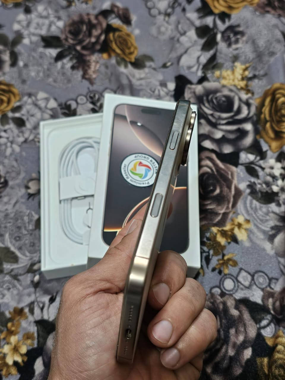 السلام عليكم  16pro maxشرق اوسط
جهاز نضافه خير من الله استعمالي الشخصي ذاكره وبطاريه يمك بل صور  
اسعر مليون و 470 وبي مجال حك الجيه 
المكان بغداد 
توصيل ماعدبي 
للستفسار التصال ***********
