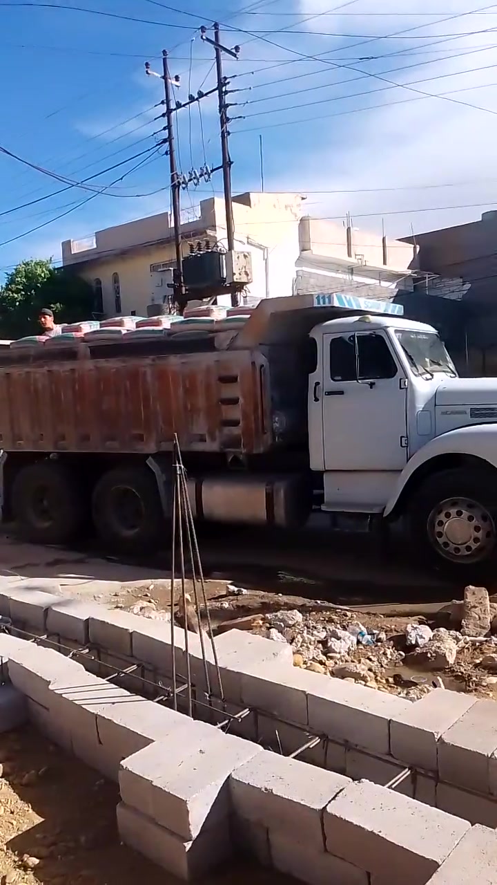 تعلن شركه الوتد للمقاولات والبناء بالاقساط ونقد اشراف هندسه تصاميم خرائط وديكورات
عن تفليش الاسعار ابني بيتك مع شركه الوتد دقه في العمل  مع كوادر محترفه 

نعمل بنظام الاقساط ونظام النقد 
يرجى مراسلتنا على الواتساب او على الموبايل 
***********
*********** 
 عنواننا الكندي الثانيه مقابل جامع المقبل 
احجز الان وتمتع في بيتك سرعه في العمل ودقه عاليه اسم يتردد وثقه تتجدد
