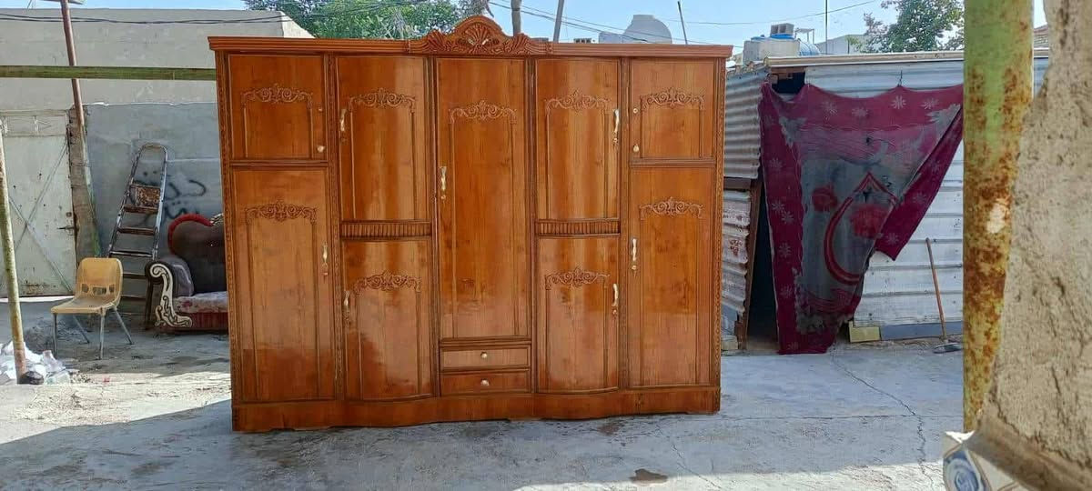 للبيع كنتور اخو الجديد شخط مابي محتاج وريد ابيعة العرض286 والطول220 شراي لا تراسل ماموجود ع الفيس أتصل وتدلل الرقم *********** العنوان الامين الثانيه  السعر 350
