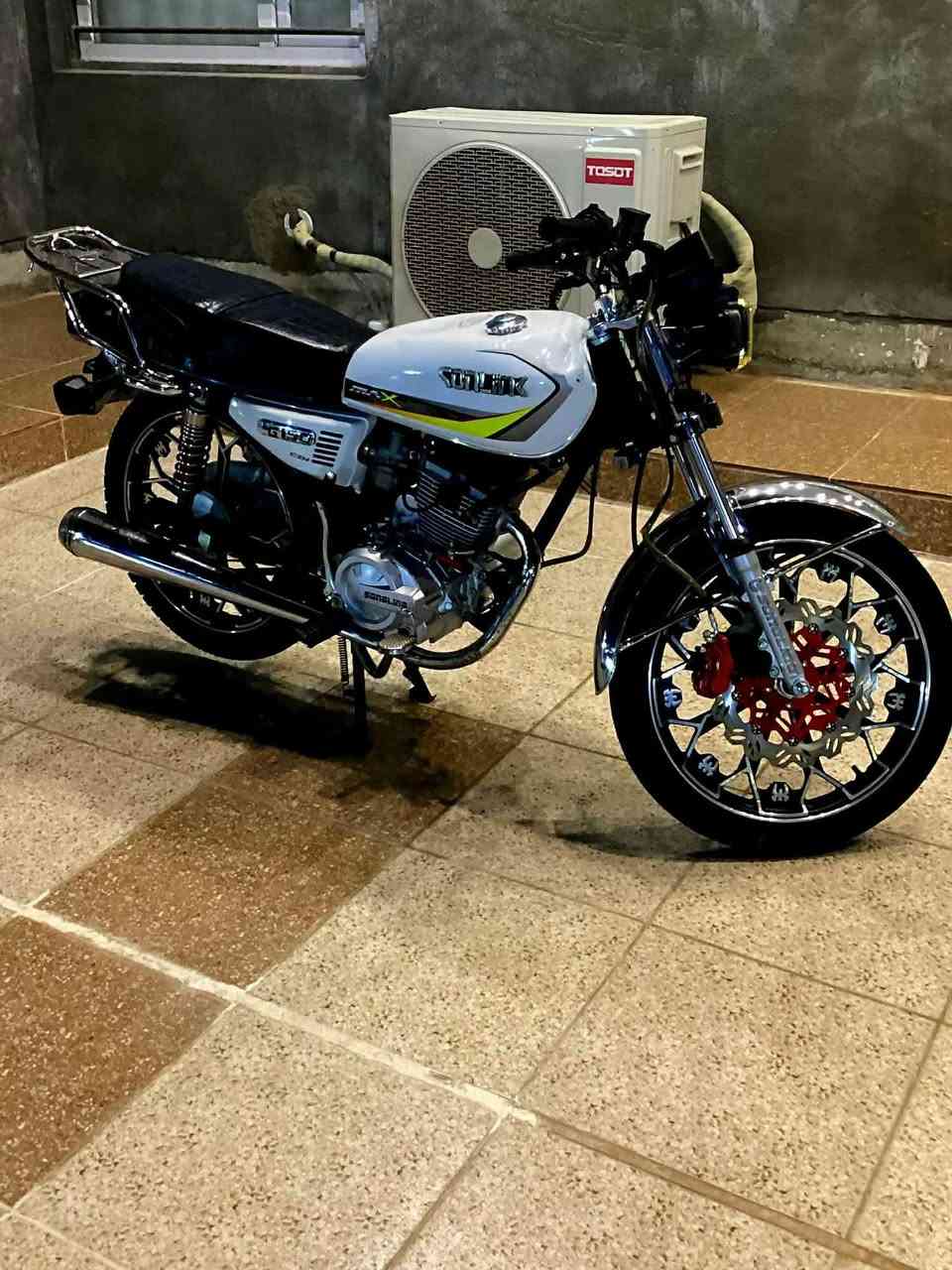 السلام عليكم... سونك جديده 5گير 
بعده جديده  دشبول شاشه  أوراق كامله  سكنر  مزوده لايتات زنون  مكاني بابل الحمزه الغربي ***********
