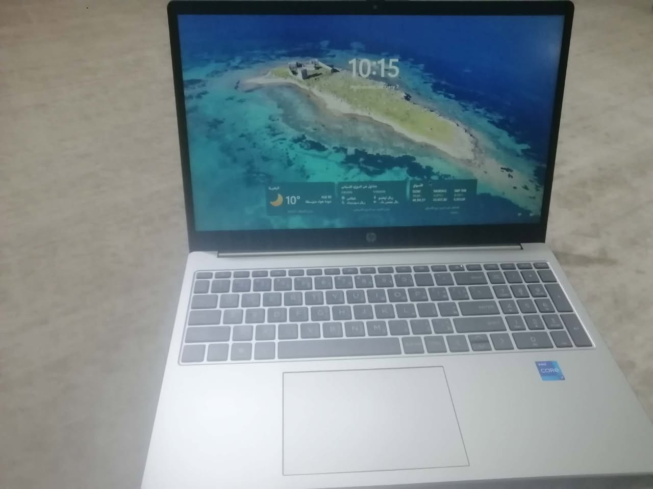 السعر 750 بيه مجال
لابتوب hp فول مواصفات جديد احدث اصدار بالسوك كسر كارتون استعمال 6 اشهر بس
🔥 للبيع لابتوب HP امريكي أصلي – أداء قوي وسعر مناسب 🔥

إذا تريد لابتوب عملي، سريع، ومناسب للدراسة، الشغل، أو الاستخدام اليومي والالعاب والبرامج الثكيلة
هذا الابتوب هو الخيار المثالي 👌

✨ تصميم أنيق وسلم حجم خفيف ريشه
⚡ أداء سلس وسريع طيارة
🔋 بطارية تعيش وياك طول اليوم 6 ساعات اقل شي
🔹 المواصفات:

الموديل:hp-15-FD0346nia

المعالج: Intel Core i7 (الجيل 13) – أداء قوي وسريع احدث جيل حاليا بالسوك

الذاكرة (RAM): 12GB DDR4 يخليلك الابتوب طيارة بالشغل

الخزن: 512GB SSD – إقلاع وتشغيل سريع جداً

الشاشة: 15.6 إنچ Full HD – صورة واضحة ومريحة للعين

كرت الشاشة: Intel Iris Xe Graphics

النظام: Windows 11 أصلي مفعل كامل

الواي فاي والبلوتوث: مدعوم

المنافذ: USB – Type-C – HDMI – مدخل سماعة

الحالة: جديد / كسر كارتون استعمال 6 اشهر بس
💡 مناسب لـ:

✔️ الطلاب والبرامج الهندسية الثكيلة
✔️ الموظفين
✔️ الشغل الأوفيس
✔️ التصفح، مشاهدة الأفلام، البرامج اليومية البصرة, العراق


**إذا كنت صاحب هذا الإعلان وتريد حذفه لأي سبب، رجاءا أرسل رسالة إلى الدعم الفني**