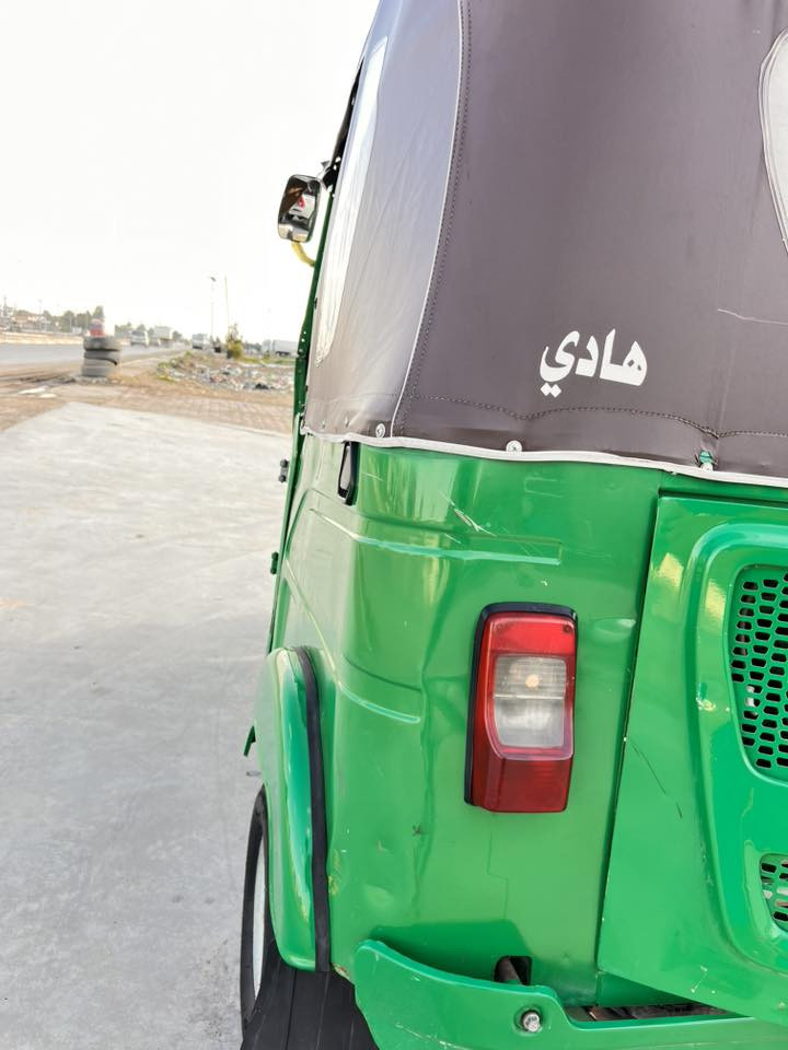 السلام عليكم تكتك 21 للبيع رقم بغداد السنويه باسمي تكتك خير من الله مثل ما تشوف بالصوره لمكان ديالى خان بني سعد الرقم ***********
