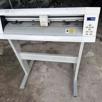 إلكترونيات • مستخدم قليل