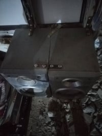 سماعات مضخم ثنين للبيع 07882588941
