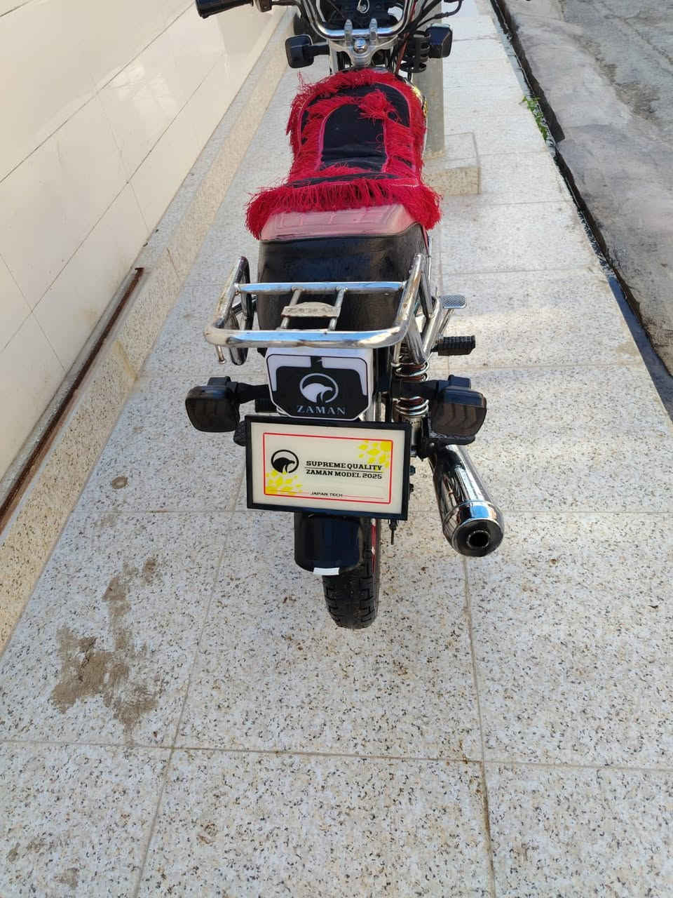 ماطور سيفيان للبيع سعر 575ألف موديل 2025+منفيس اصلي+ حجم مكينه 150Gالعنوان اربيل التواصل عبر الرقم ***********بي واتس
