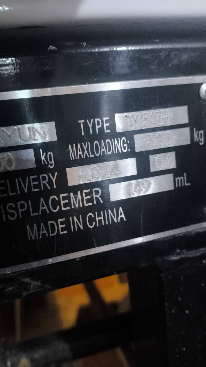 السلام عليكم
زيرو مديل 2024 امس نشدت 
اوراق سكنر تجي وياها بس ورقتين
السعر 3200
عنواني الناصريه مركز
***********
