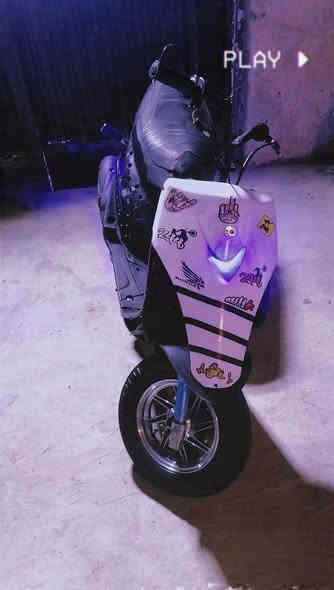 سـلام عليـكم دراجـة للبيـع ماكـس مال لعـب دراجـة تخـبل شلعـة ومعـدل  لمگيـنة مكفـولة بوشـة مشيـف  مكيـنة ناعمة صوت مابيهة  بيهة كلج خلفي ريـاضي بيهـة تزويد صدر امامي دبل خلفي سبع الوان ويل امامي مشيف قطرة دهن شيال رياضي حمـالات جـاروخة  السعــر (350) وبيـهة مجـال البگان العبيـدي *********** رقمـي
