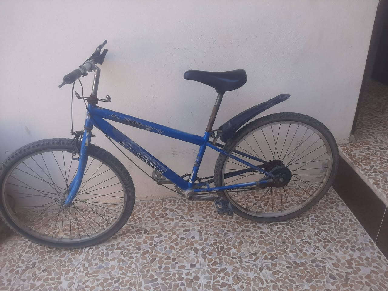 قيّم واخذ تفاليس واسئل واكول على العيوب


**إذا كنت صاحب هذا الإعلان وتريد حذفه لأي سبب، رجاءا أرسل رسالة إلى الدعم الفني**