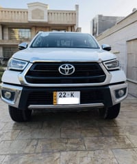 🔥🔥😎🚀 بيع مراوس شنو عندك نزل  تيوتا هايلوكس 2024 SRS وكالة ساز  رقم ارب...