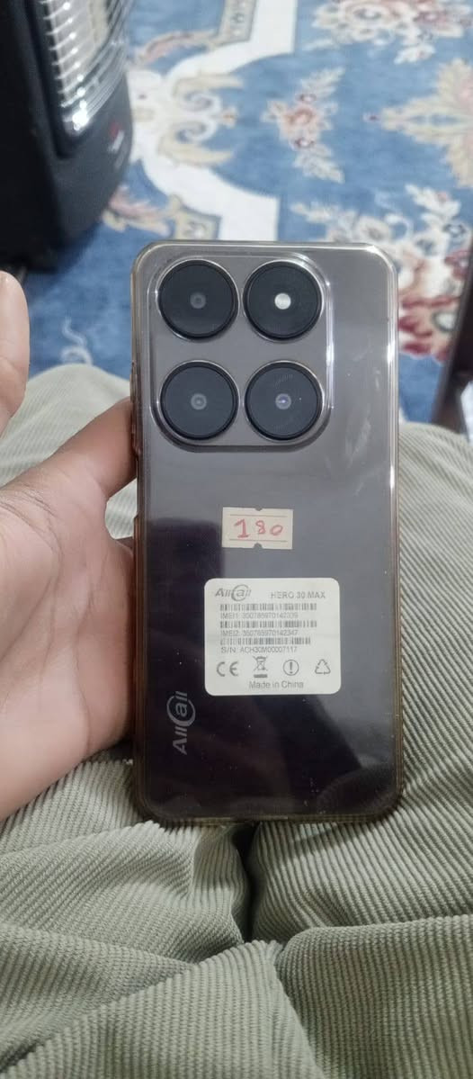 سلام عليكم  
HERO30MAX 
الجهاز ذاكرة 128عشوائيه12
نضافه 100/100
ملحقاته بس شاحنة وكفر 
مراوس شعندك نزل/نجف حي العسكري


**إذا كنت صاحب هذا الإعلان وتريد حذفه لأي سبب، رجاءا أرسل رسالة إلى الدعم الفني**