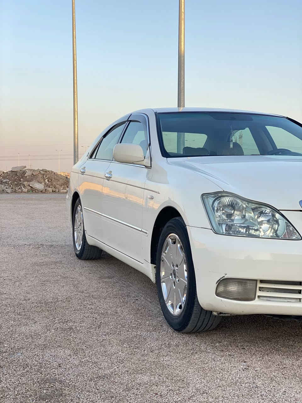 سلام عليكم كراون شاهينه ادوات موديل 2005
سياره كفاله من ضربه وصبغ 
بيه كصه قماره فقط  
تبريد شغال كهربائيات شغاله 
متومه ارقام وسنويه 
كفاله مكينه كير سياره جديده دخول جديد 
مكان السياره بصره سعر 36 
077313 98698
***********
