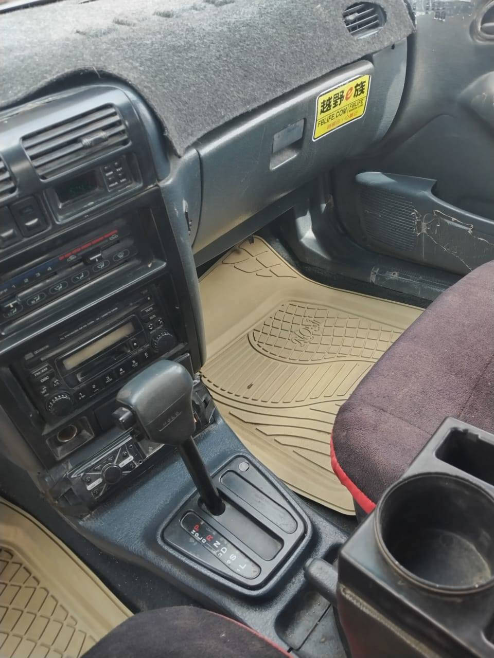 السلام عليكم للبيع كيا سيفيا موديل ١٩٩٤ كير اوتماتيك كفاله عامه مكينه مستحقه بيها خيط بخار صدر كهربائيات حدادية خير من الله رقم بغداد مشروع وطني شرط التحويل تخم تاير تخم ويل سيارة جاهزة نقصها فقط مكينتهه مستحقه معروضه ب32 وبيها مجال بسيط مكاني واسط قضاء الصويرة ***********
***********
