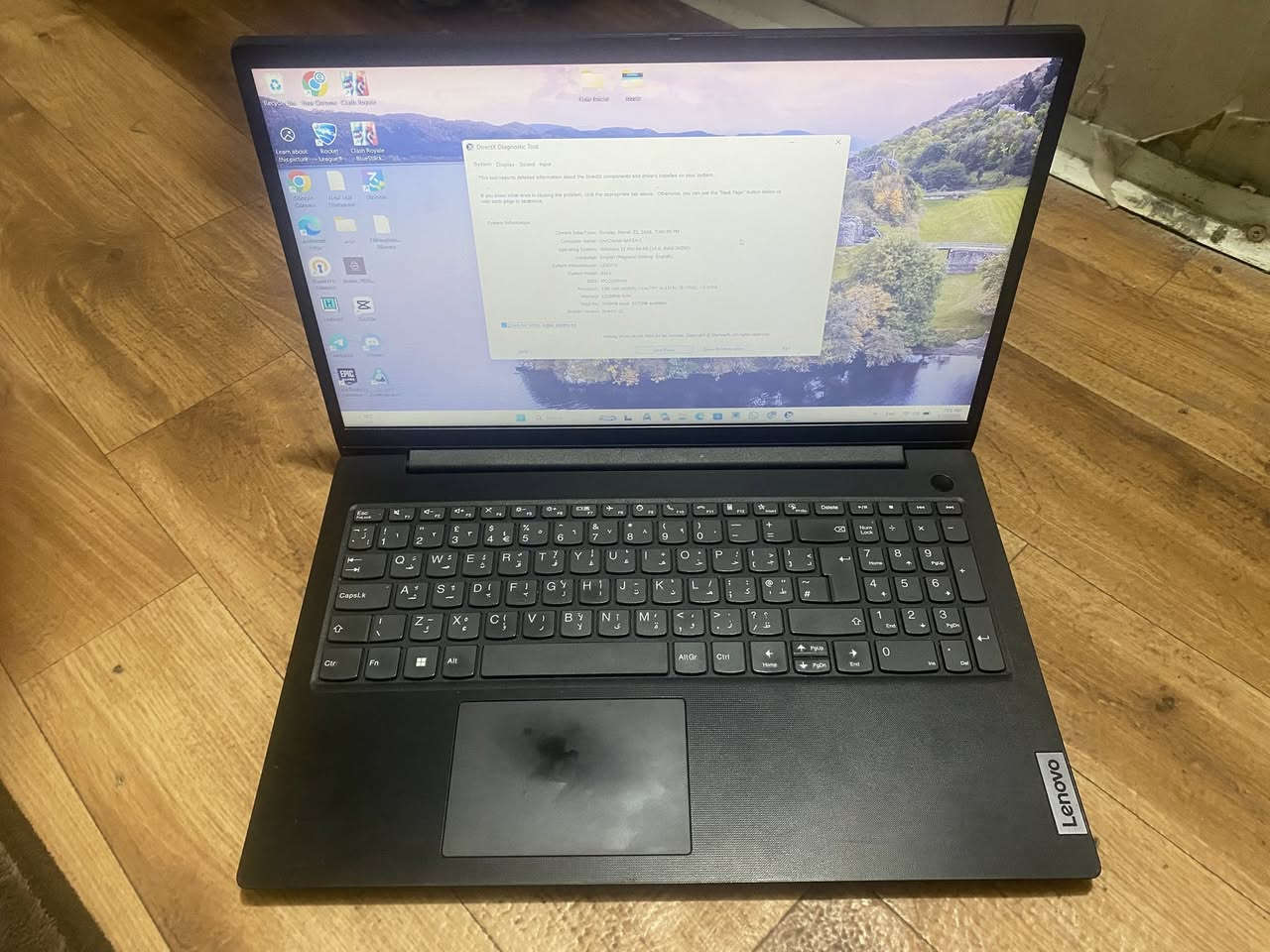 لابتوب لينوفو معالج جيل 13 laptop lenovo 83A1 ملاحضة رامات اللابتوب 12
لابتوب Lenovo للبيع – مواصفات حديثة وسعر مناسب 

- الموديل: Lenovo 83A1  
- المعالج: Intel Core i3 الجيل 13 (i3-1315U)  
- الرام: 12GB  
- النظام: Windows 11 Pro  
- DirectX 12  

 الجهاز سريع ومناسب للاستخدام اليومي:
- دراسة وبرامج أوفيس  
- تصفح وإنترنت  
- مشاهدة وأعمال خفيفة  
- يشغل بعض الألعاب الخفيفة  

 الحالة:
- الجهاز نظيف ويشتغل بدون مشاكل  
- استخدام شخصي  

 السعر: (450 الف)

 المكان: (بغداد)  
 للتواصل: (*********** واتساب فقط)

 فرصة حلوة للي يريد جهاز حديث بسعر مناسب
