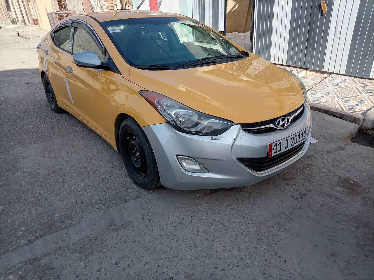 اسلام عليكم اخوان سياراه الانتر مضلع 2013 ماشية 220.000 الف مكينه 18دوش الضرر جاملغ أمامي بدون دواخل تاير نص عمر مكينه كير شرط كير عادي وتوماتيك بيها تلقيطات مال تكسي سعر دفتر بي مجال بصيط تواصل واتساب فقط شراي يراسل ***********
