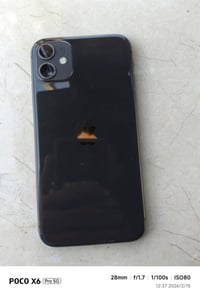 آيفون ١١ • ١٢٨ • مفتوح