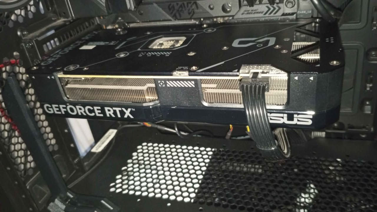 السلام عليكم كرت شاشه معروف قوته مستعمل نضيف مبدل معجون حديثا Asus dual حرارتة مبينة بالصور مجالة بسيط جداً للشراية سعر مليون و50 بغداد, العراق


**إذا كنت صاحب هذا الإعلان وتريد حذفه لأي سبب، رجاءا أرسل رسالة إلى الدعم الفني**