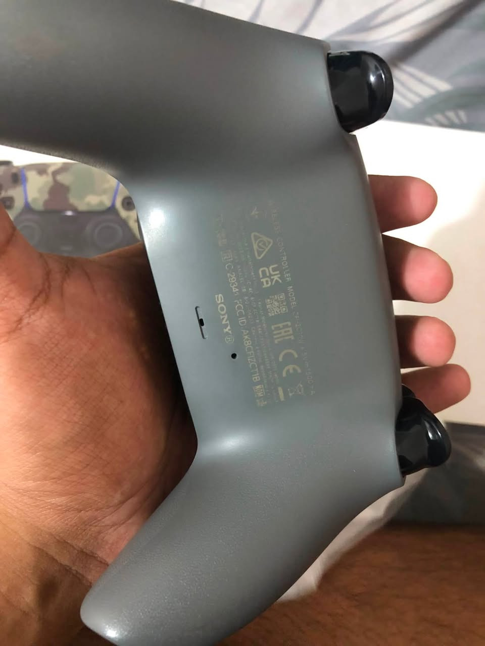 يد PlayStation 5 اصلية نظيفة متروكة فترة سعرها 65 الف، للي يسأل عن سبب السعر اني خليت هذا السعر لأن كلش كافي، احسن من ما تأخذها ب90 و فوگ، مكاني محافظة بابل.


**إذا كنت صاحب هذا الإعلان وتريد حذفه لأي سبب، رجاءا أرسل رسالة إلى الدعم الفني**