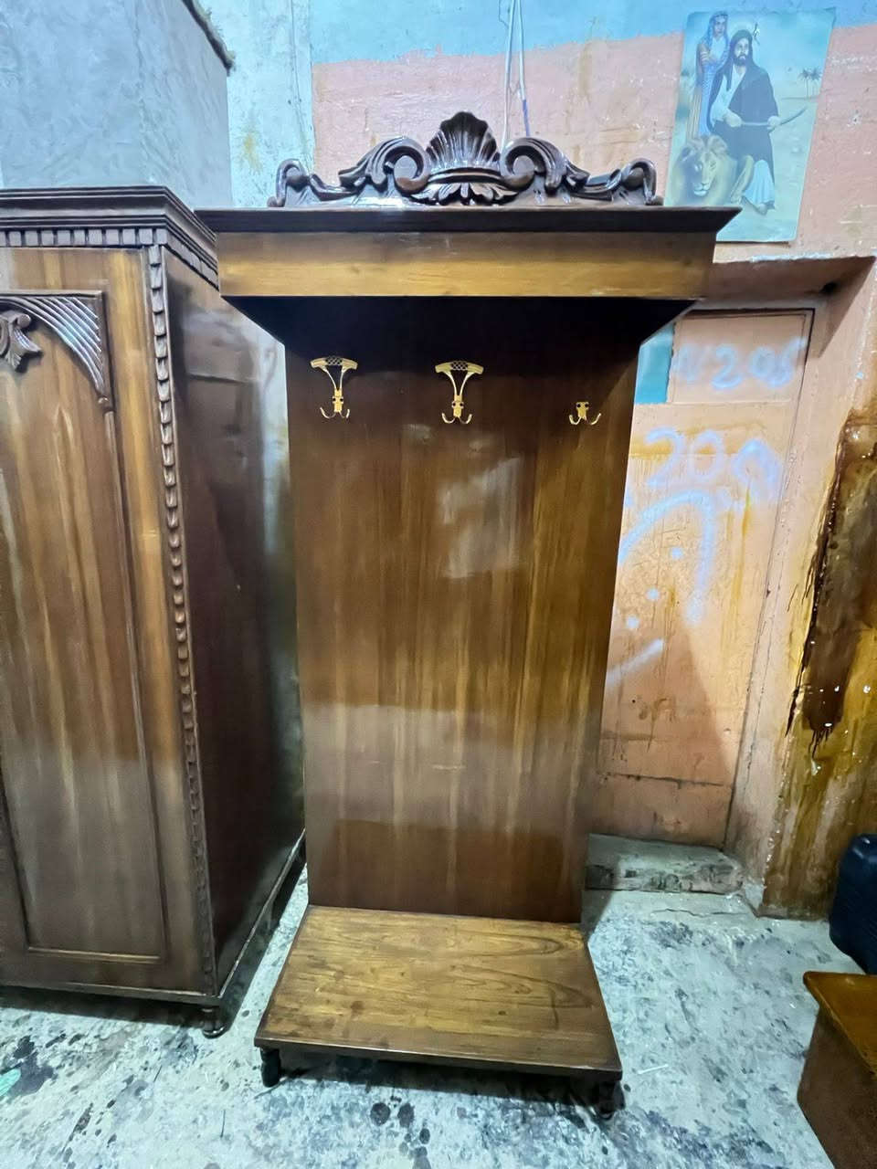 غرفه ٥ باب طابق واحد صاج داخل وخارج مستعمل نظيف شغل درجه اولى موديل نقش صاج بورمي بغداد الأمين الثانية ***********
