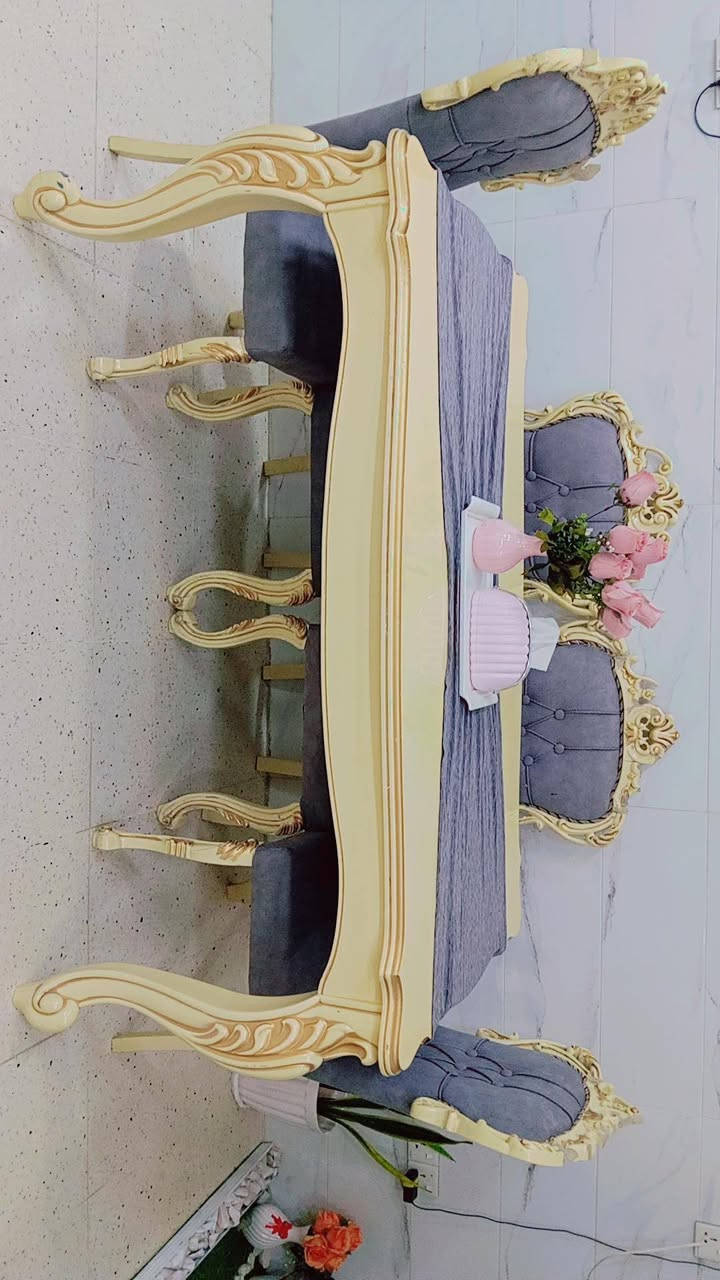ميز طعام خشب زان
الطول 156×88
مع 6 كراسي مثل ماموضح بالصور 
السعر175


**إذا كنت صاحب هذا الإعلان وتريد حذفه لأي سبب، رجاءا أرسل رسالة إلى الدعم الفني**