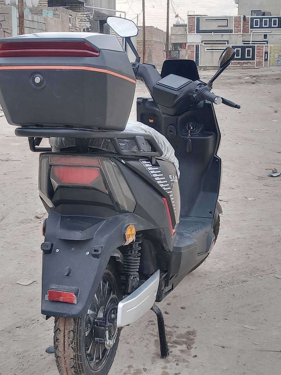 اللهم صل على محمد وآل محمد
دراجة وحش صقر F12

استخدام قليل كلشش

اليثيوم 🔥😃

دراجة جدید الممشه 1800
مستخدمه شهر ونص

ملف 2500

ولحلوو بيها نضام البك😃😃
ترجع بك

منفذ شحن للجوال 

عطل بل شاشه
ابريك حساس
مثبت سرعة
لايت عدسه عالي ناصي
سكن خلفي امامي
إشارة اكزاز
بطارية ليثيوم 🔥😁
72v
30m😍

وياها جنطة كبيرة
وياها مراياتت😃

سماعات بلوتوث صوت خير من الله

3 سرعع

 70k بل شحنه الوحده

دراجة خدمية مال بيت 😩

استخدام قليل كلشش

ابريك امامي خلفي 🔥 

بصمه 2+ اسويج2

سعرههاا جوة السوككك

ع خاص او تواصل 
***********
المكان بغداد 📍
