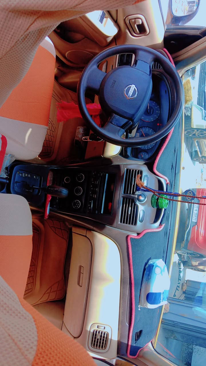 نيسان صني موديل ١٢ تكسي بأسمي رقم بغداد مكانة ديوانية  سيارة بية قبق جنطة مبدل وشوية بلكنر مال البنيد لابدنة ولا دواخل تبريد شغال كهربائيات شغالة مكينة كير خير من الله ترايك وين ما تريد هيئة تأخذ مصفرة غرامات ربع ممطلوبة رايدة 95 وبية مجال للطيبين وهذى رقمي ***********
