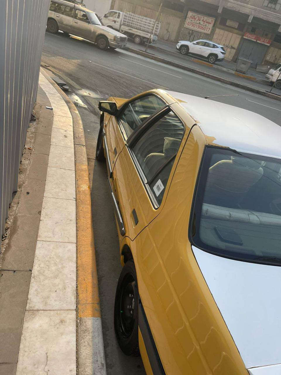 السلام عليكم 
لميس 2015 
37$ 
بيها خشم جاملغ وهلال الخلفي
وبيها نضوح جبنه 
الباقي كفاله تبريد منضومة كامله جديدة 
صدر جديد سنتر لوك بلوتوث  اب اسمي مداور ثاني يوم 
مكاني بــغـداد  *********** بغداد, العراق
