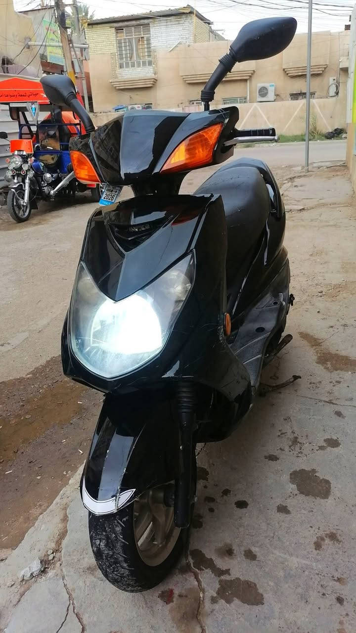 سكنس فحل نوزل  خطين للايت زنون
أوراق كاملة دبل ستان +دبل بريك 
دراجة نضيفة وجاهزة سلف +نهدر +كهربيات +كلهة شغالة
السعر 600 ماكو هيج سعر مستعجل على بيع

بغداد الشرطة الرابعة *********** بي واتساب
