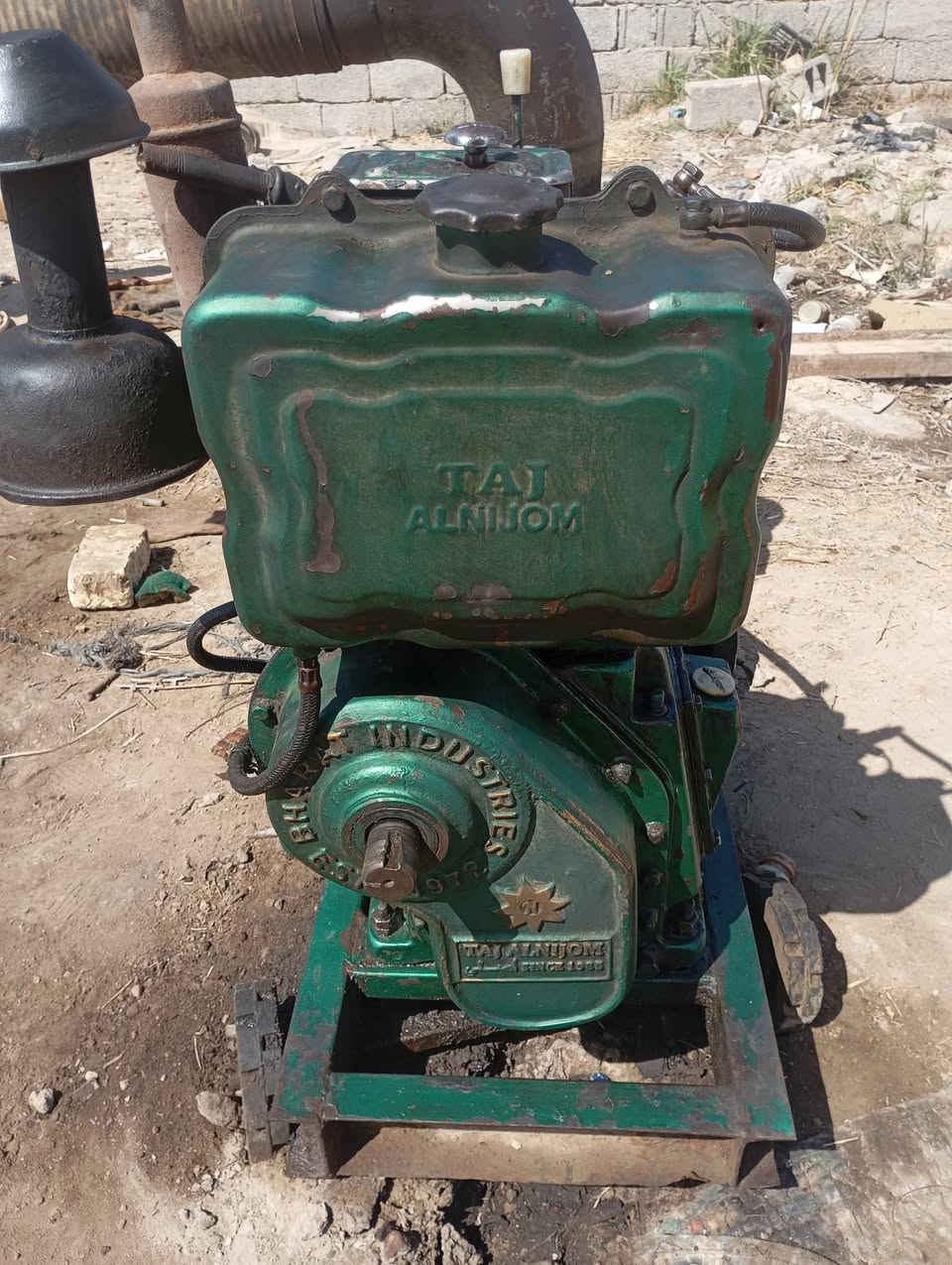 سلام عليكم مكينة ام 18 شرط شغل ستندر كرنك دشالي لشه وخنزيه 6ب6 وماطور ابو 10 شرط شغل وياه صونده عنوان ذي قار دوايه ستفسار على رقم ***********
